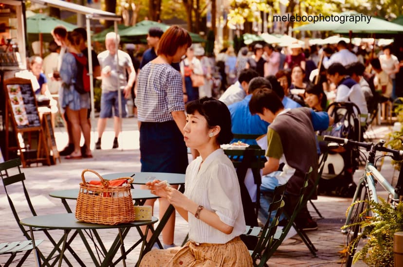 lady at lunch, Tokyo